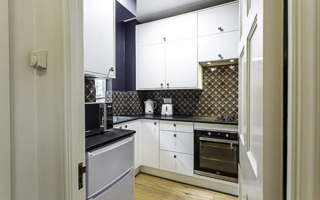 Stylish Highgate Haven Apartment