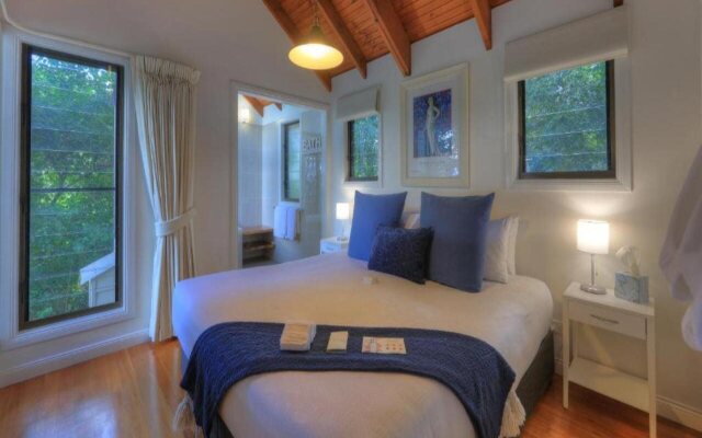 Misty View Cottages Montville