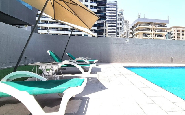 Amazing Studio Sky View in Dubai Marina