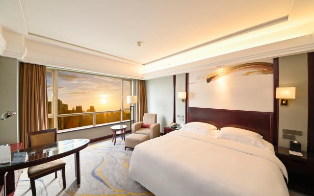 Crowne Plaza City Center Ningbo, an IHG Hotel