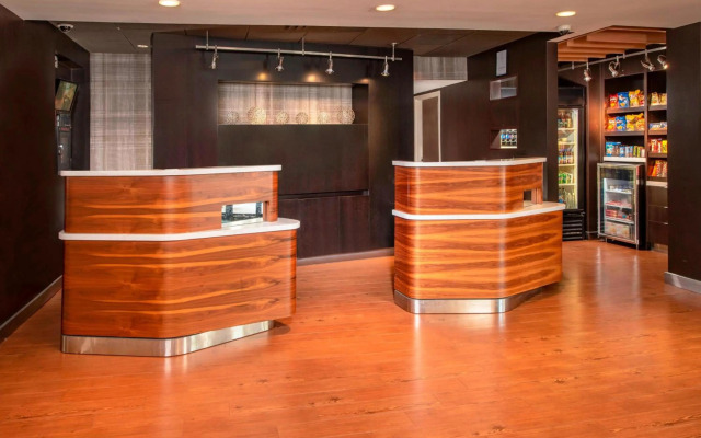 Courtyard by Marriott Rockville