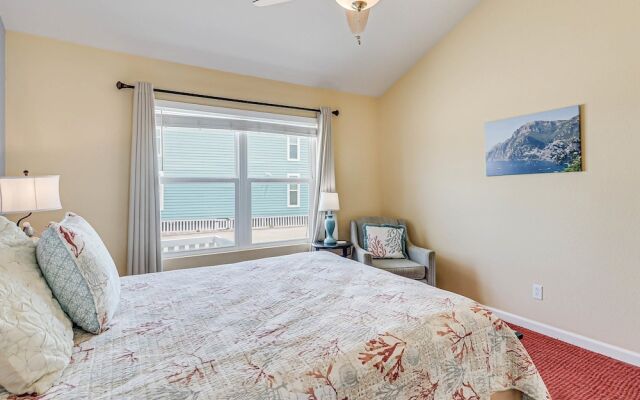 Carols Coastal K502 3 Bedroom Condo by RedAwning