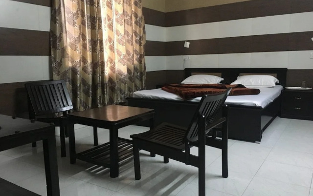 Hotel Shri Amarnath Lodge