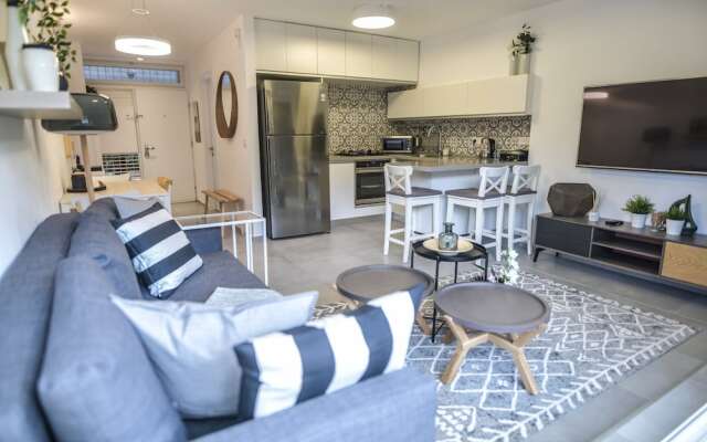 3 Bedroom Garden Apartment