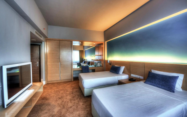 Raia Hotel Kota Kinabalu
