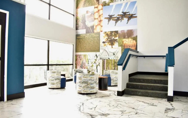 Clarion Suites