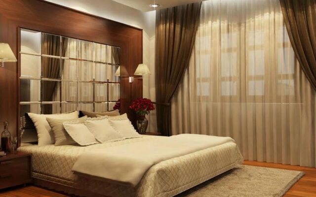 Tran Gia Hotel Huynh Thuc Khang