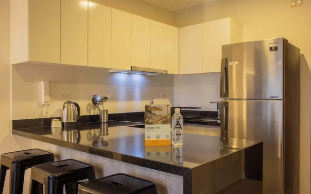 w Exceptional 1BR w Balcony in San Isidro