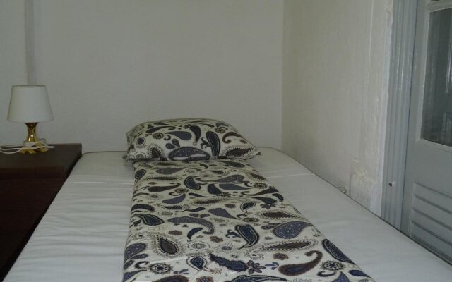 Midtown Guest House