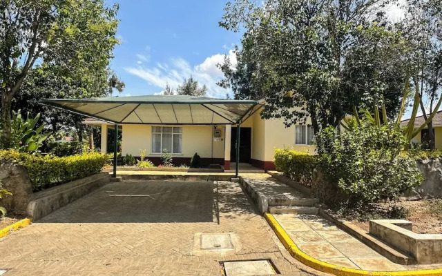 Lux Suites Greenpark Getaway Bungalows