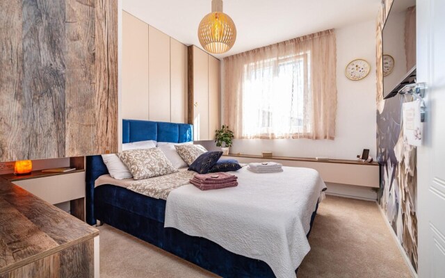 Amazing Apartment in Zadar With Sauna, Wifi and 2 Bedrooms