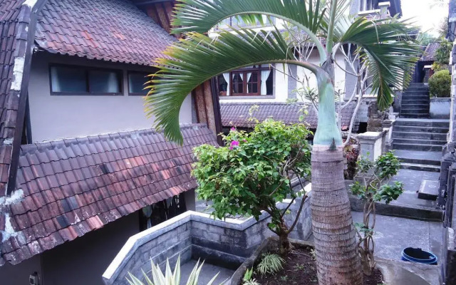 Pande Permai Bungalows