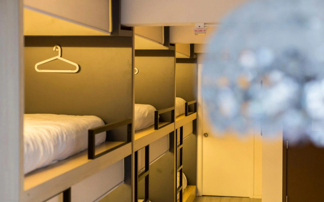 The Mahjong Boutique Hostel – Guest Rooms – Kowloon