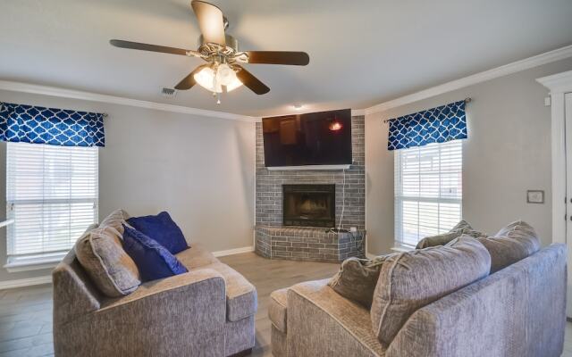 Pet-friendly Amarillo Home: 5 Mi to Downtown!