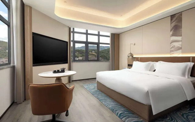 Days Hotel By Wyndham Enshi Girls Town