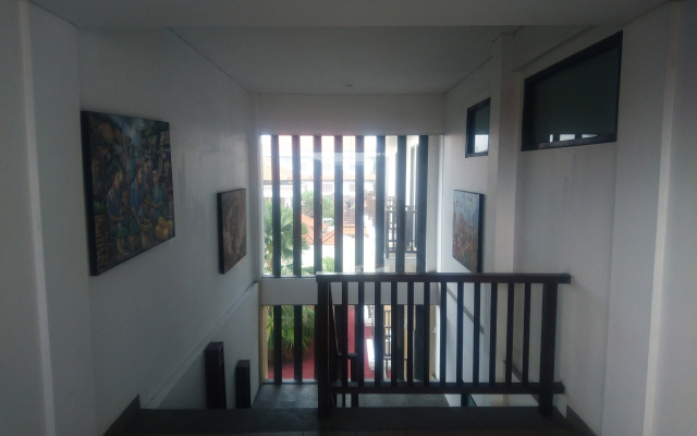 Suris Boutique Hotel