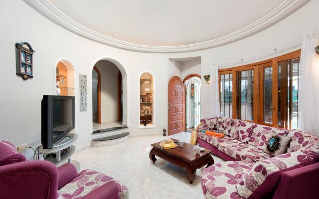 Villa Palmira