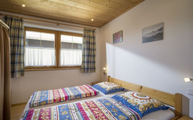 Alluring Apartment With Ski Storage,balcony,heating, Parking