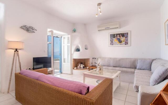 Overlooking Sea Maisonette With BBQ For 7 Ppl