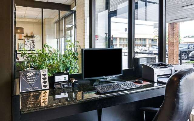 Quality Inn Lewisburg