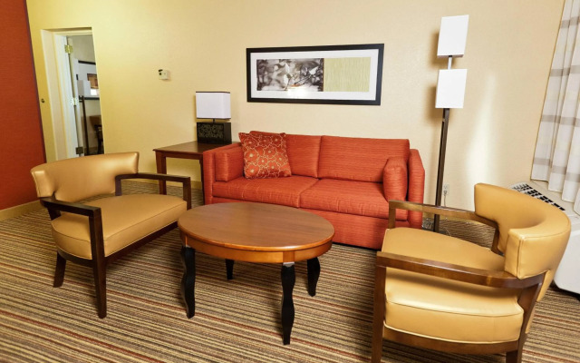 Courtyard by Marriott Chicago O'Hare