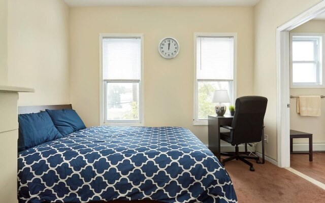 Cozy, modern Apartment 20min to NYC
