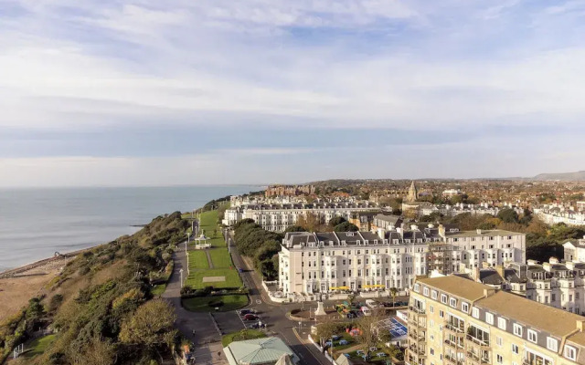 voco THE CLIFTON FOLKESTONE