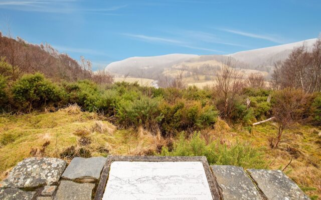 The Richmond Arms Hotel by OYO