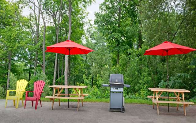 Knights Inn Midland, ON