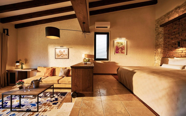 Zornitza Family Estate Relais & Chateaux