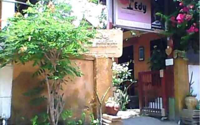 Edy Homestay