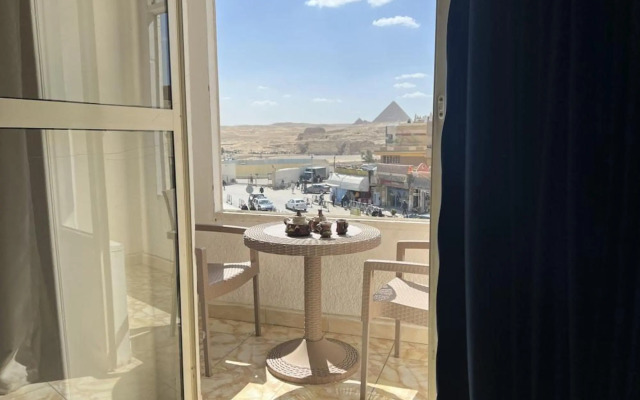 Pyramids Top Inn