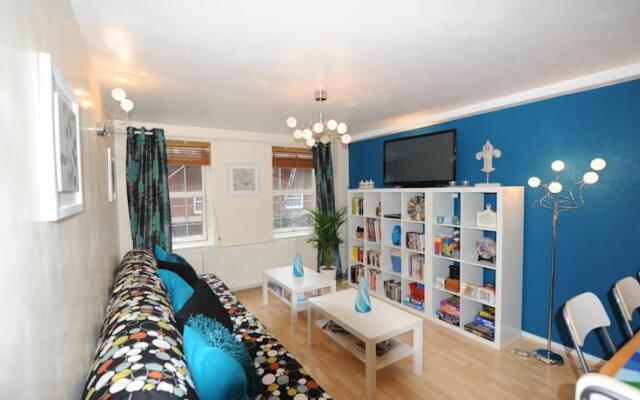 Amazing Apartment-brick Lane Apartment Cn4
