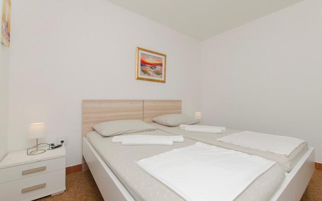 Vlado - cosy & afordable - A3(6)