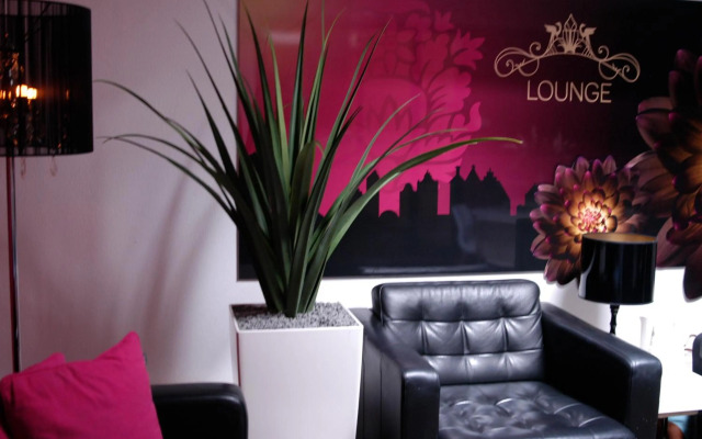 Rembrandt Square Hotel