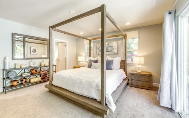 Atascadero Home: Hot Tub, Backyard Oasis