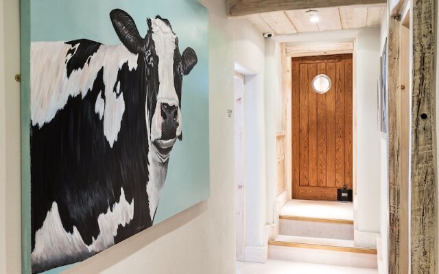 The Cow Dalbury