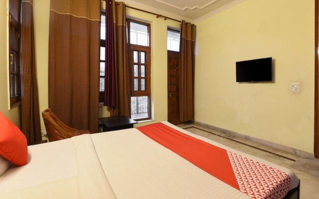 OYO Rooms Noida Sector 52