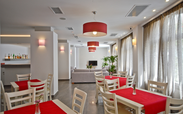 Xenia Hotel