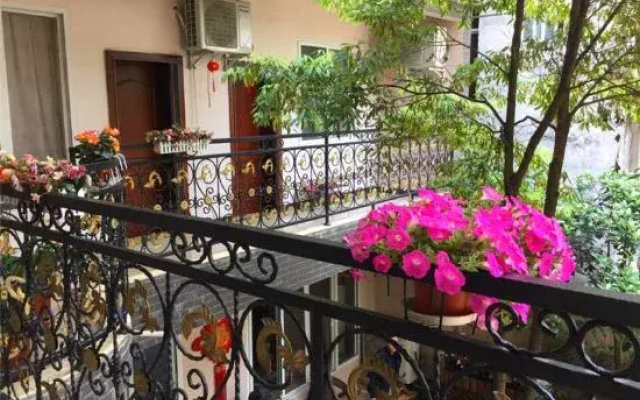 Dujiangyan Slow Life Homestay