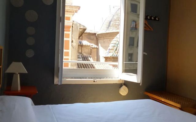 Russafa Youth Hostel