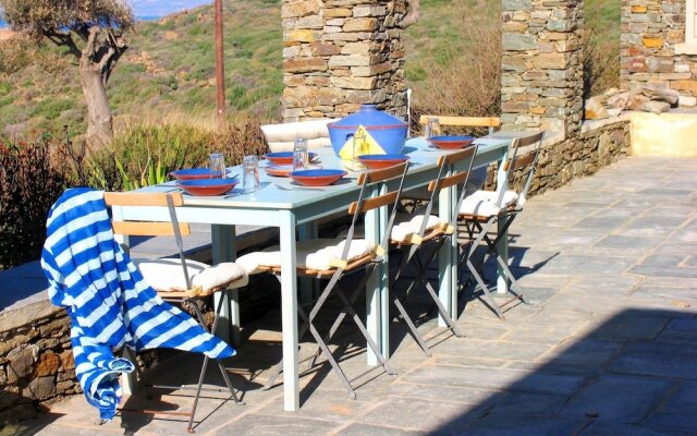 Villa With 3 Bedrooms in Cyclades, With Wonderful sea View, Private Po