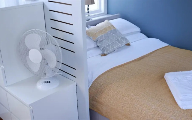 Ideal Location- Studio Flat in Heart of the City