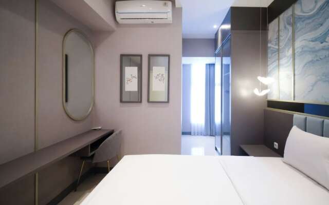 Simple And Homey 2Br At Benson Supermall Mansion Apartment