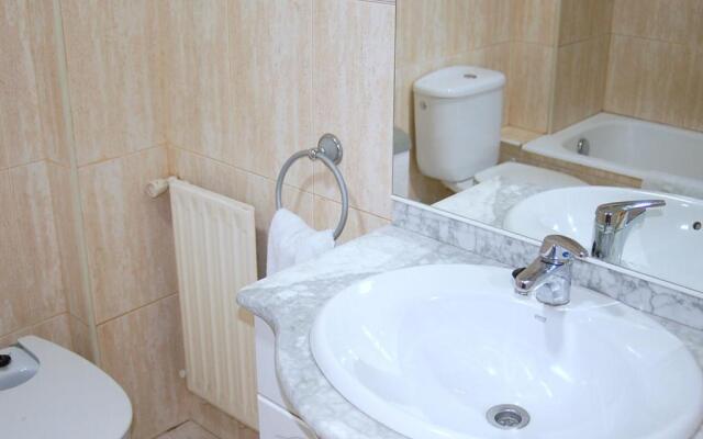 Pensión Cinco Villas