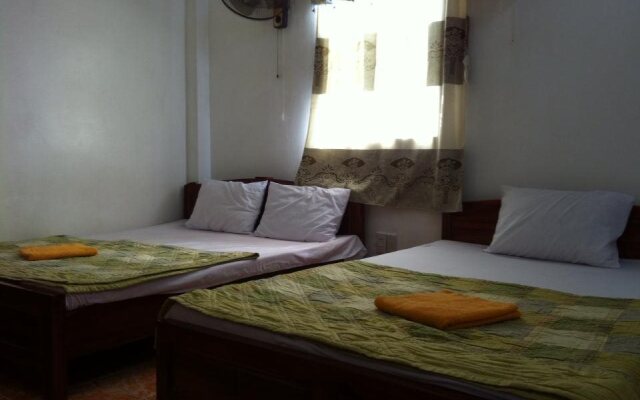 Catba Hostel