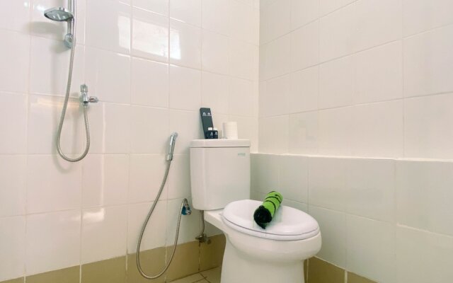 Comfy And Strategic Studio Apartment At Bassura City