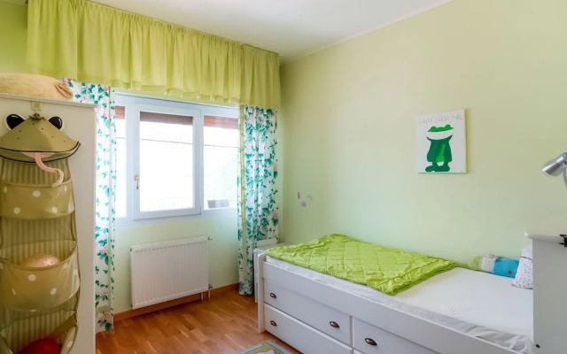 Heavenly Holiday Home in Cannero With Roof Terrace