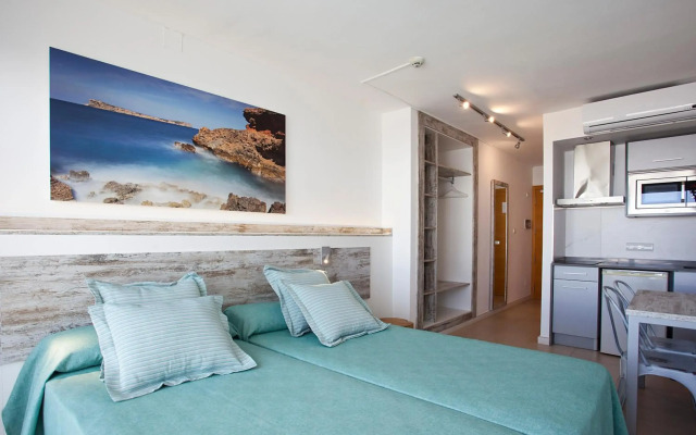 Playa Bella Beach Apartments