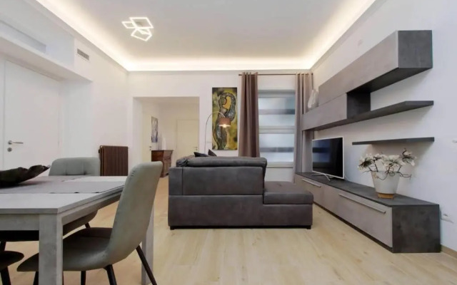 Aventino Contemporary Apartment